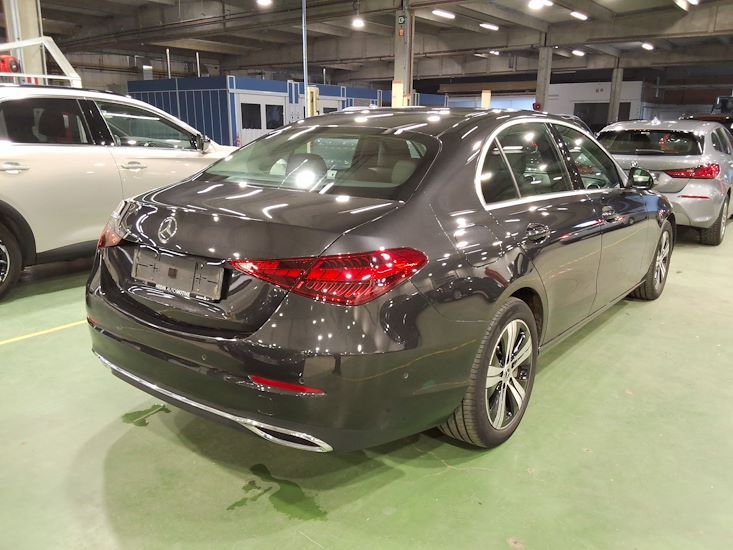 Mercedes-Benz C-Class — photo 4