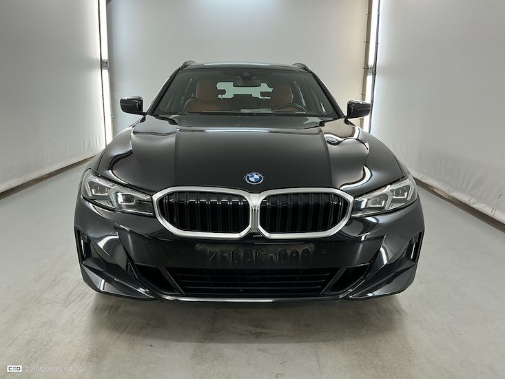 Bmw Serie 3 — photo 2