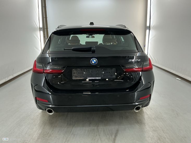 Bmw Serie 3 — photo 5