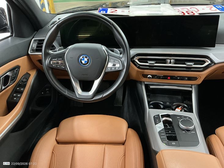Bmw Serie 3 — photo 7