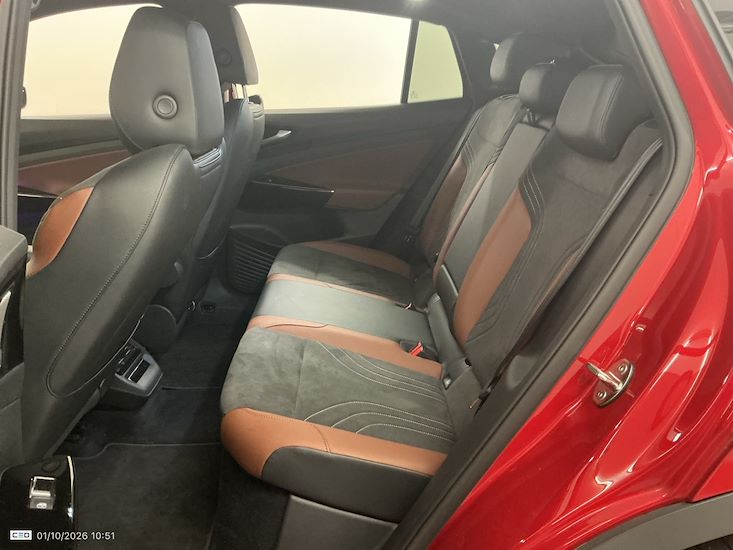 Volkswagen Id.5 — photo 12