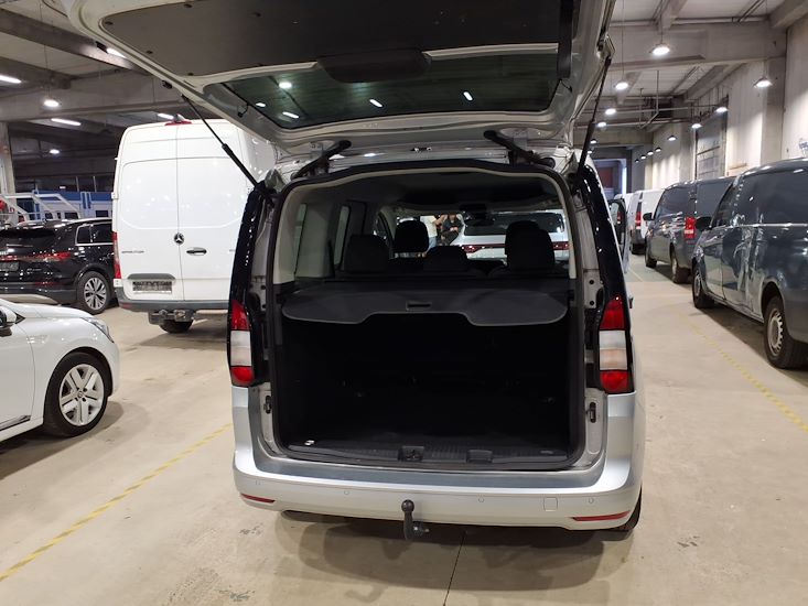 Ford Tourneo — photo 3