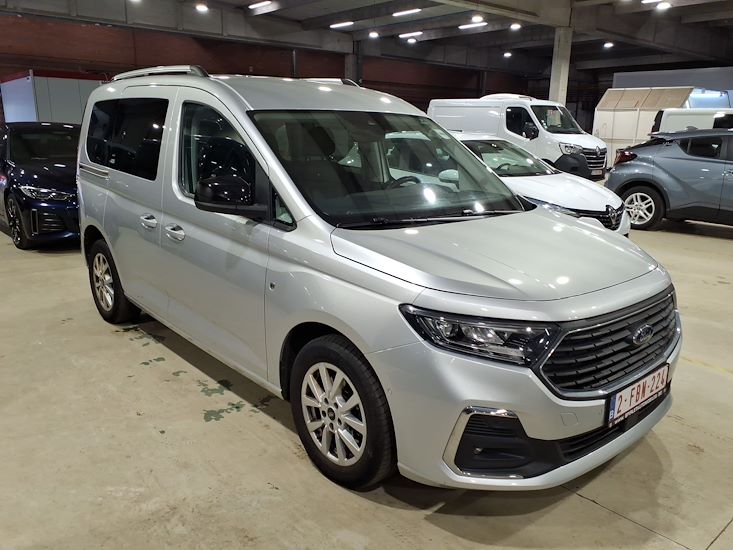 Ford Tourneo — photo 8