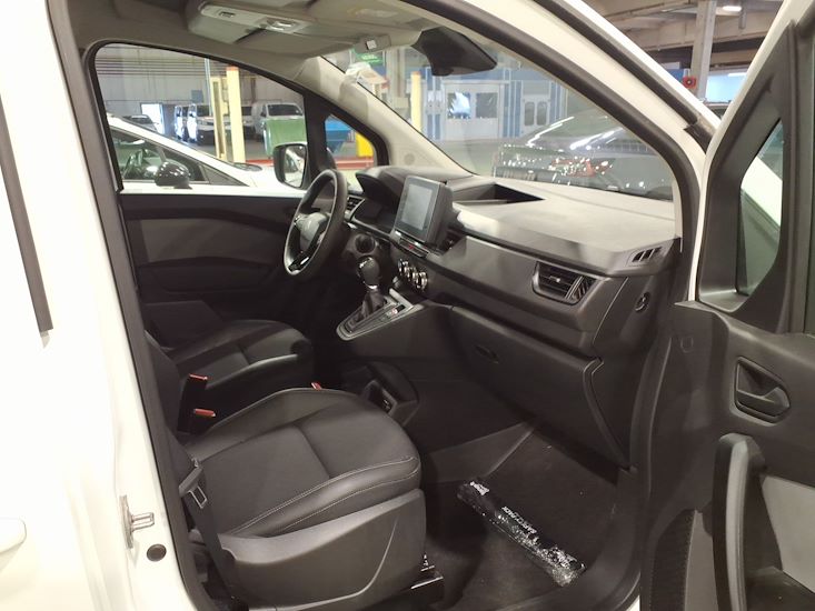 Renault Kangoo — photo 7