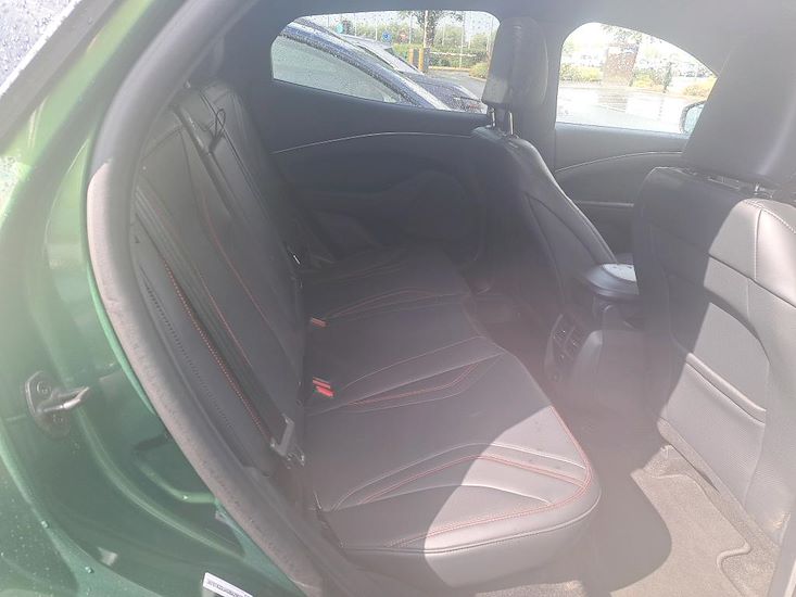 Ford Mustang — photo 6