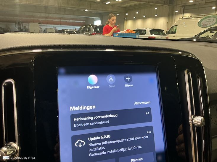 Volvo Xc40 — photo 10