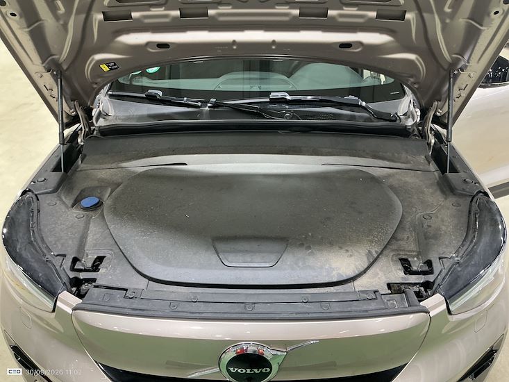 Volvo Xc40 — photo 6