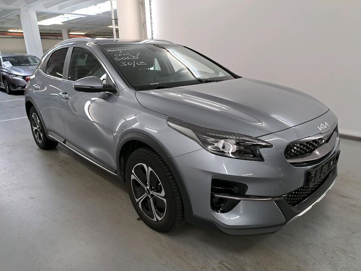 Kia Xceed — photo 2