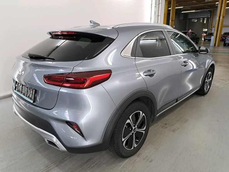 Kia Xceed — photo 4
