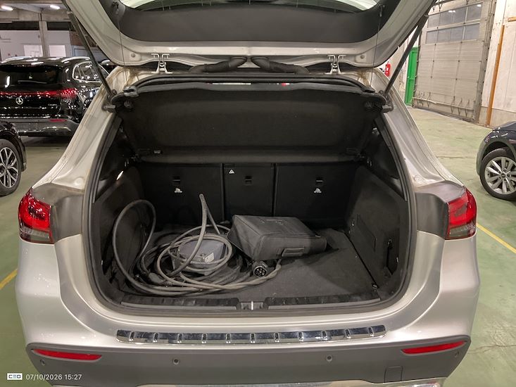 Mercedes-Benz Gla — photo 12