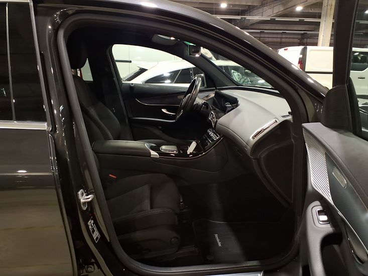 Mercedes-Benz Eqc — photo 7