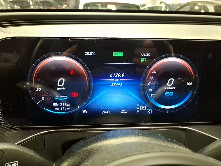 Mercedes-Benz Eqc — photo 9