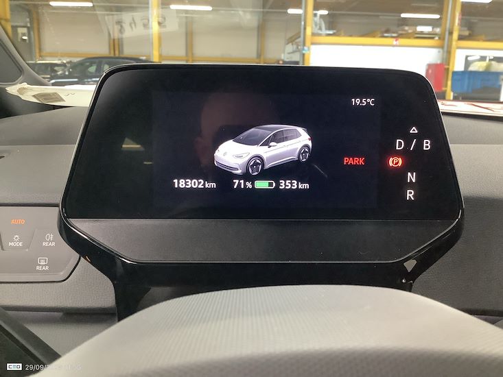 Volkswagen Id.3 — photo 8