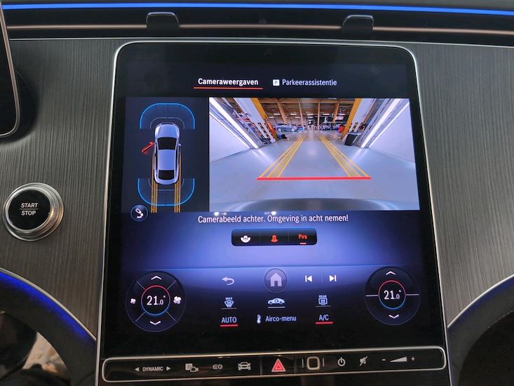 Mercedes-Benz Eqe — photo 12