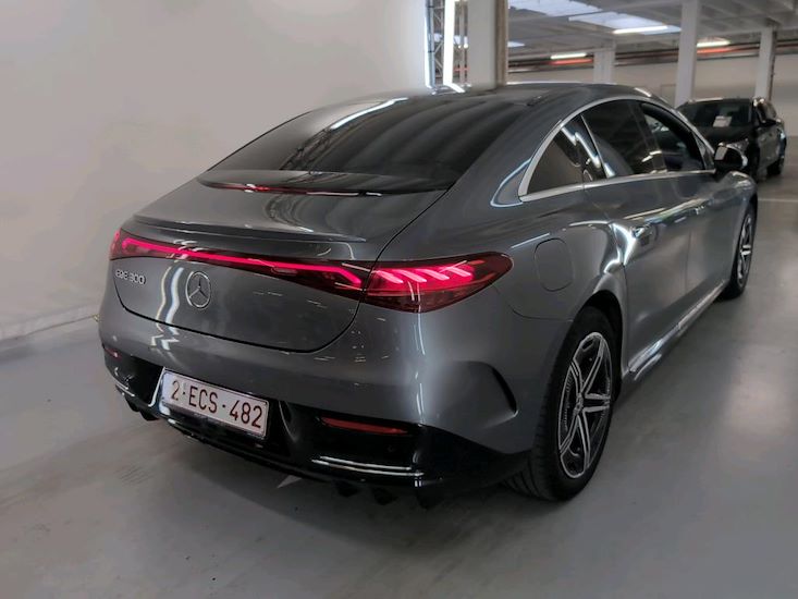 Mercedes-Benz Eqe — photo 4