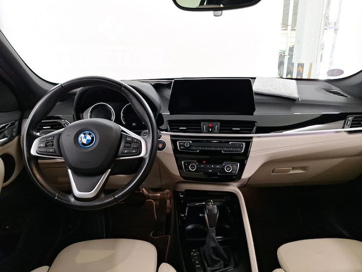 Bmw X1 — photo 8
