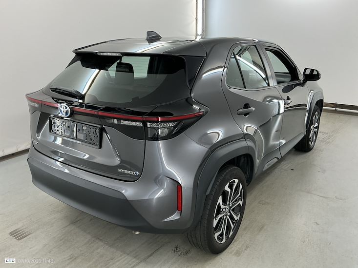 Toyota Yaris — photo 4