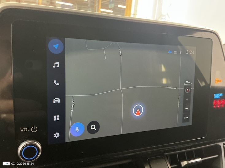 Toyota C-Hr — photo 10