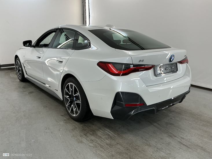 Bmw I4 — photo 3