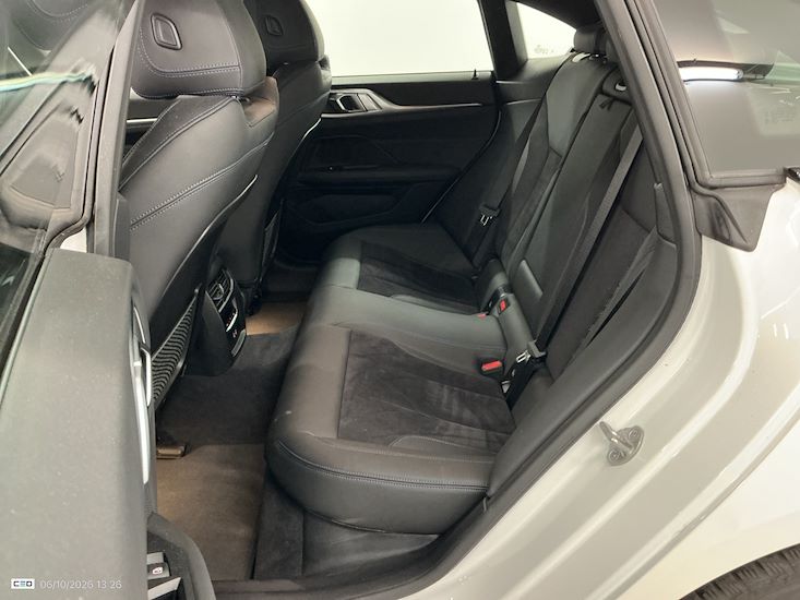 Bmw I4 — photo 9