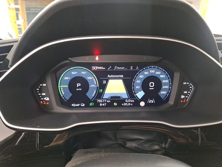 Audi Q3 — photo 10