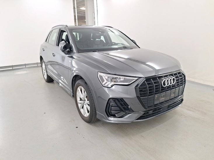 Audi Q3 — photo 2