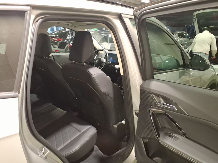 Bmw X1 — photo 5