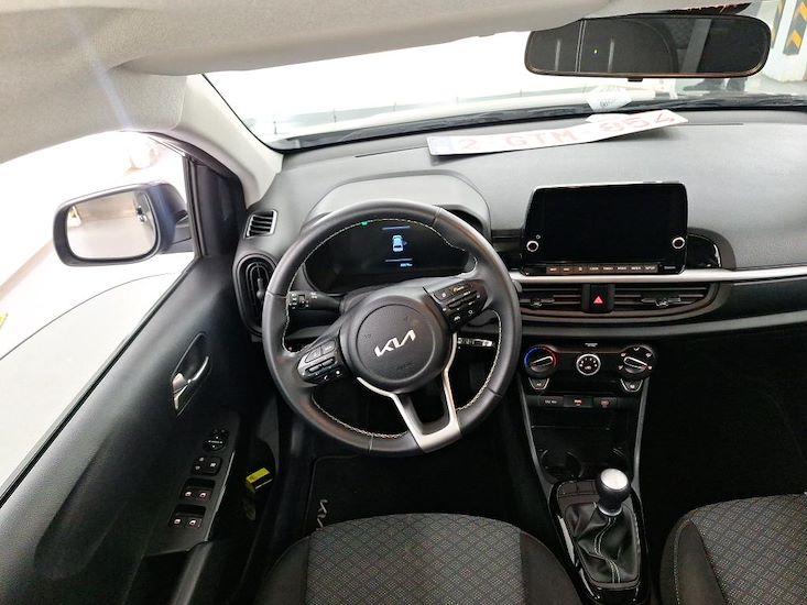 Kia Picanto — photo 8