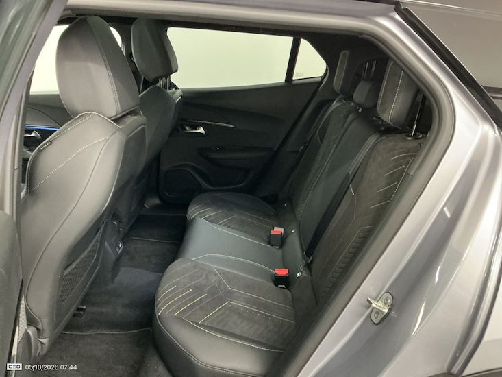 Peugeot 2008 — photo 12