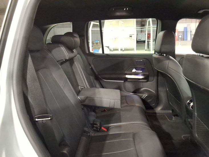 Mercedes-Benz Eqb — photo 5