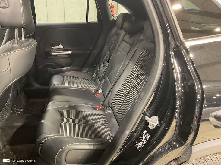 Mercedes-Benz Gla — photo 11