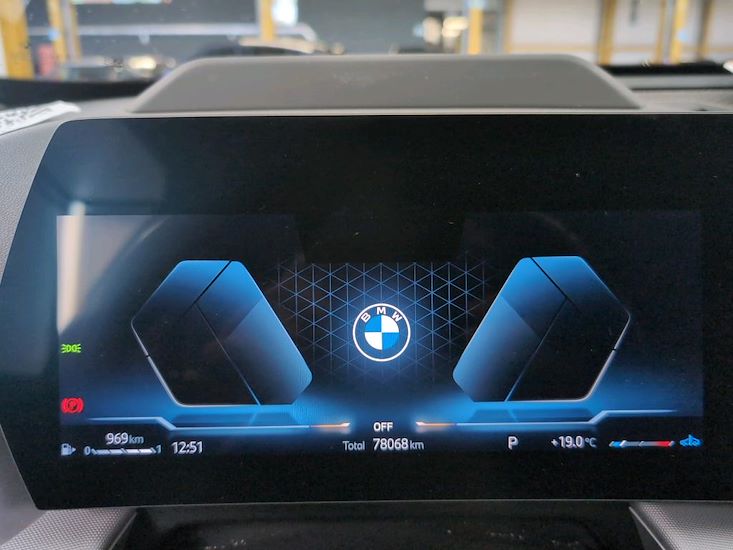 Bmw X1 — photo 10