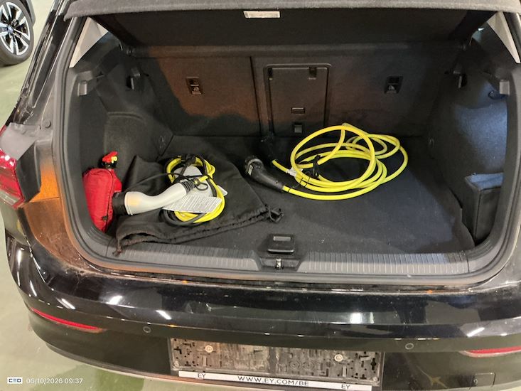 Volkswagen Golf — photo 13
