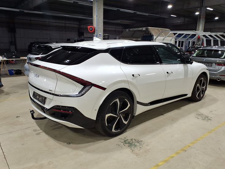 Kia Ev6 — photo 4
