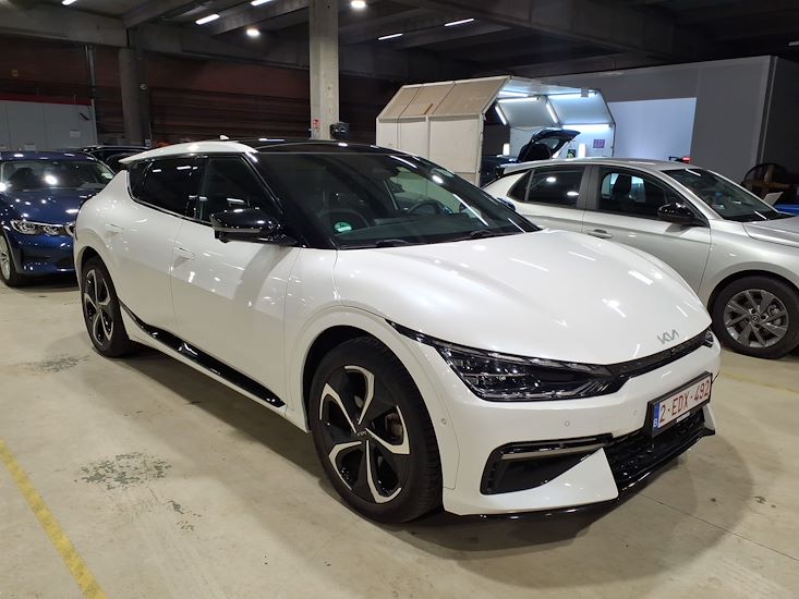 Kia Ev6 — photo 8