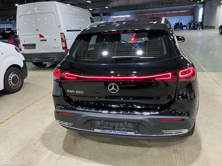 Mercedes-Benz Eqa — photo 5