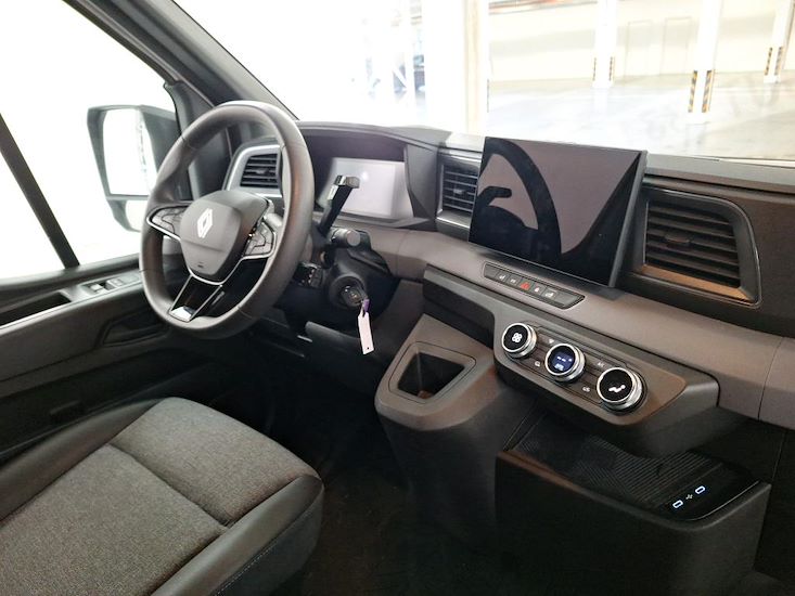 Renault Master — photo 8