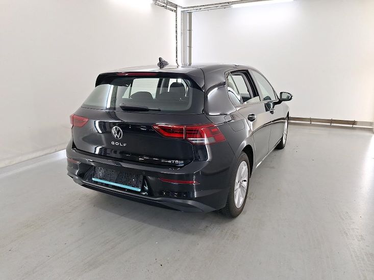 Volkswagen Golf — photo 4