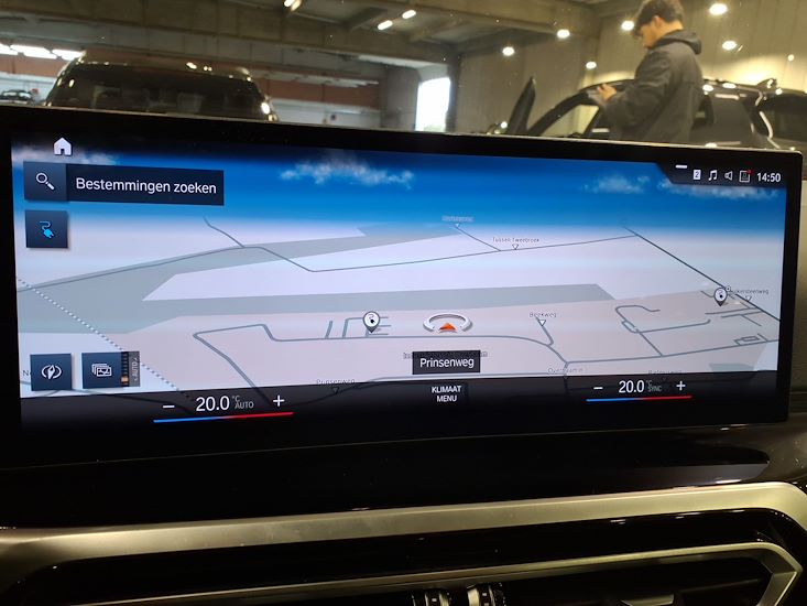 Bmw I4 — photo 10