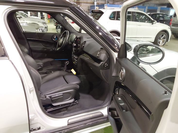 Mini Countryman — photo 7
