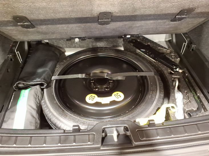 Volvo Xc40 — photo 11