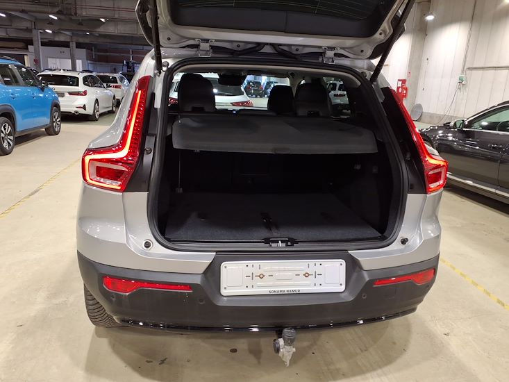 Volvo Xc40 — photo 3