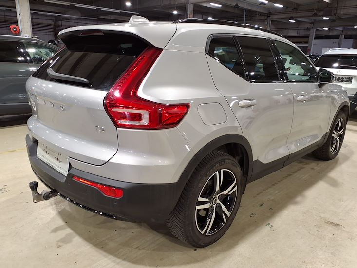 Volvo Xc40 — photo 4