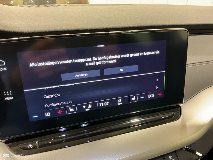 Skoda Octavia — photo 10