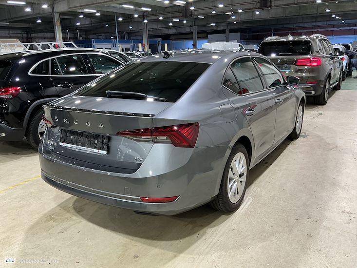 Skoda Octavia — photo 4