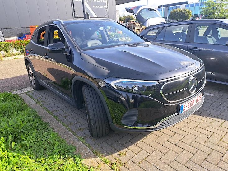 Mercedes-Benz Eqa — photo 2