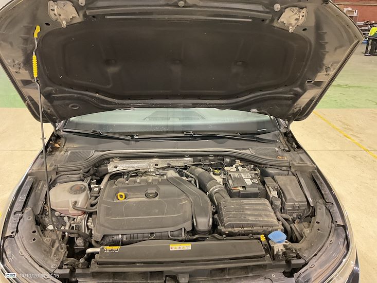Volkswagen Golf — photo 6