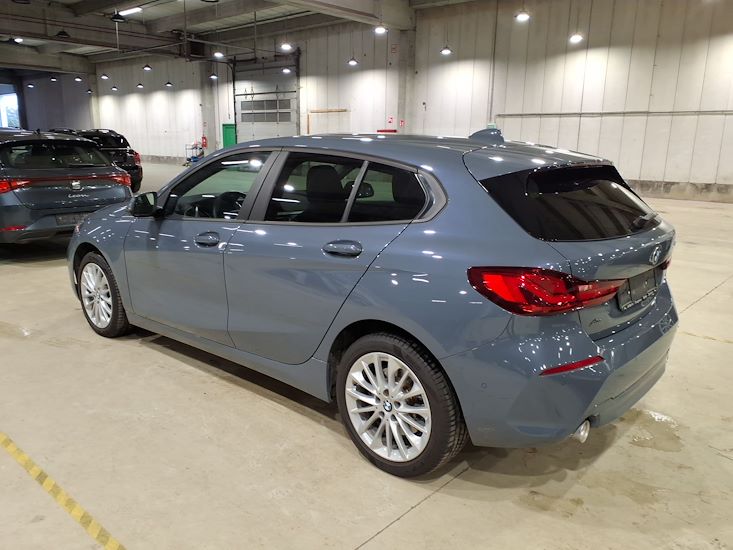 Bmw Serie 1 — photo 2