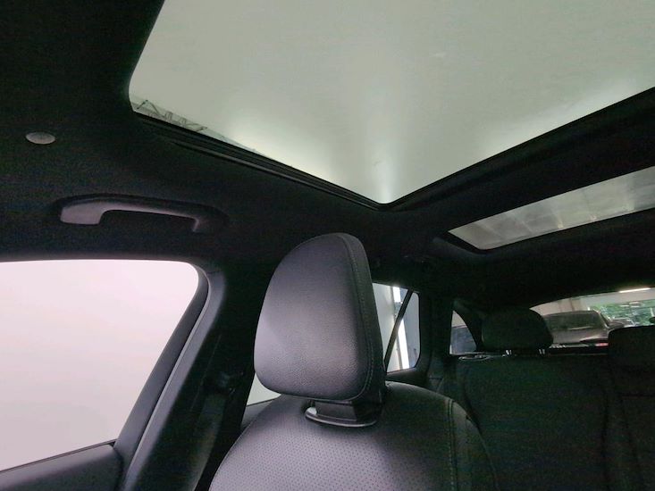 Mercedes-Benz C-Class — photo 13