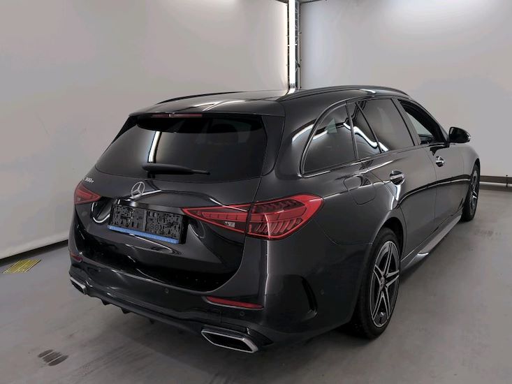 Mercedes-Benz C-Class — photo 4